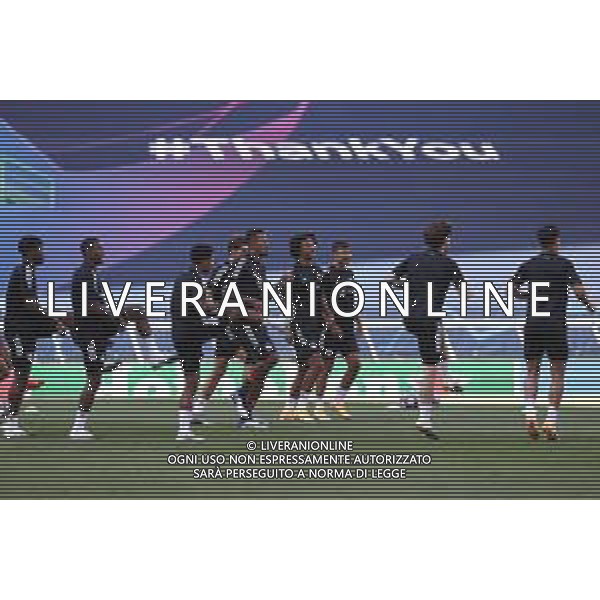 LISBON, PORTUGAL - AUGUST 18: Jerome Boateng of Bayern Munich trains during a training session ahead of their UEFA Champions League Semi Final match against Olympique Lyonnais at Estadio do Sport Lisboa e Benfica on August 18, 2020 in Lisbon, Portugal. (Photo by Carlos Rodrigues - UEFA/UEFA via Getty Images) AG ALDO LIVERANI SAS