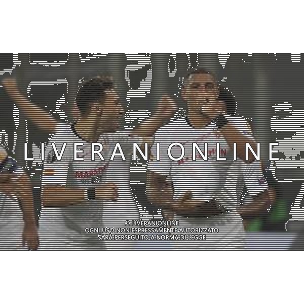 COLOGNE, GERMANY - AUGUST 21: Diego Carlos of Sevilla celebrates after scoring his team\'s third goal during the UEFA Europa League Final between Seville and FC Internazionale at RheinEnergieStadion on August 21, 2020 in Cologne, Germany. (Photo by Alexander Hassenstein - UEFA/UEFA via Getty Images) AG ALDO LIVERANI SAS