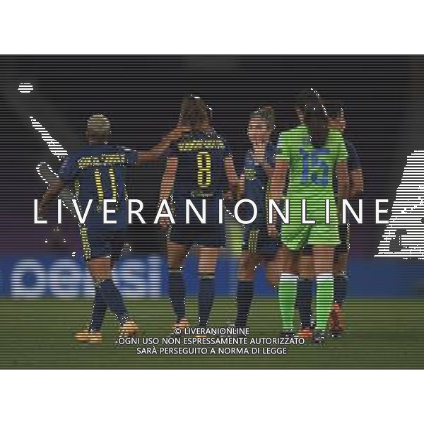SAN SEBASTIAN, SPAIN - AUGUST 30: Sara Bjork Gunnarsdottir of Olympique Lyon celebrates with teammates after scoring her team\'s third goal during the UEFA Women\'s Champions League Final between VfL Wolfsburg Women\'s and Olympique Lyonnais at Estadio Anoeta on August 30, 2020 in San Sebastian, Spain. (Photo by Alex Caparros - UEFA/UEFA via Getty Images) AG ALDO LIVERANI SAS