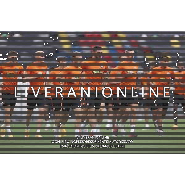 DUESSELDORF, GERMANY - AUGUST 16: Vladyslav Vakula and Davit Khocholava of Shakhtar Donetsk warm up during a training session ahead of their UEFA Europa League match against Inter Milan at Merkur Spiel-Arena on August 16, 2020 in Duesseldorf, Germany. (Photo by Lars Baron - UEFA/UEFA via Getty Images) AG ALDO LIVERANI SAS
