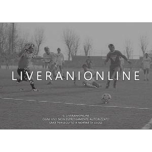 19-01-1986 MONZA CAMPIONATO DI CALCIO SERIE A MONZA PALERMO 1-1 NELLA FOTO FRANCO PALEARI E ROBERTO ANTONELLI AG ALDO LIVERANI SAS