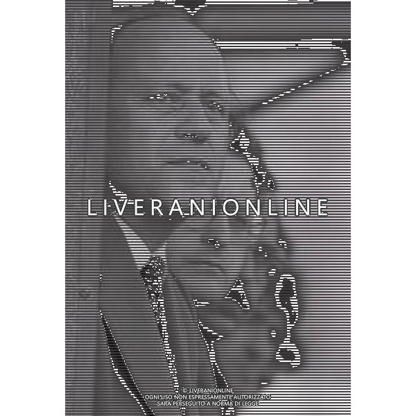 19-01-1986 MONZA CAMPIONATO DI CALCIO SERIE A MONZA PALERMO 1-1 NELLA FOTO PAOLO CAROSI ALLENATORE MONZA CALCIO AG ALDO LIVERANI SAS