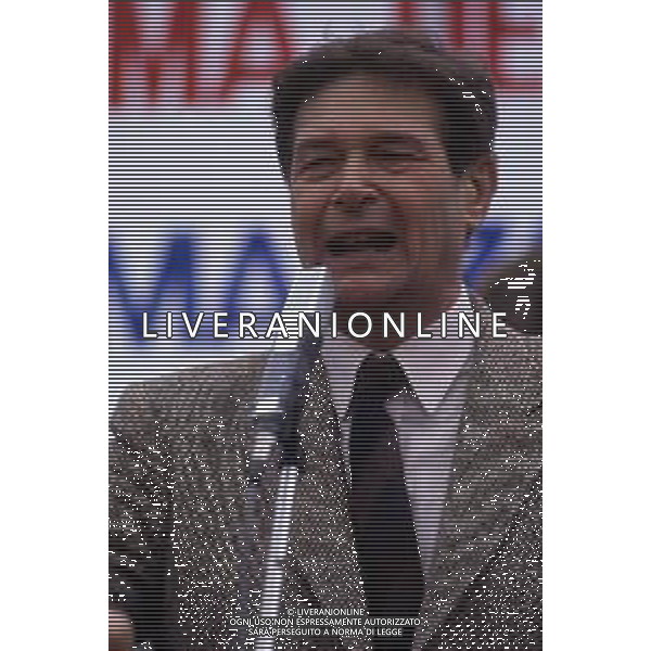 RETROSPETTIVA LUCIANO LAMA POLITICO E SINDACALISTA NELLA FOTO LUCIANO LAMA NELL\'ANNO 1985 AG ALDO LIVERANI SAS