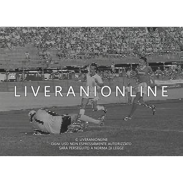 12-09-1982 VARESE-CAMPIONATODI CALCIO SERIE B VARESE BOLOGNA 0-0 NELLA FOTO AZIONE DI GIOCO AG ALDO LIVERANI SAS