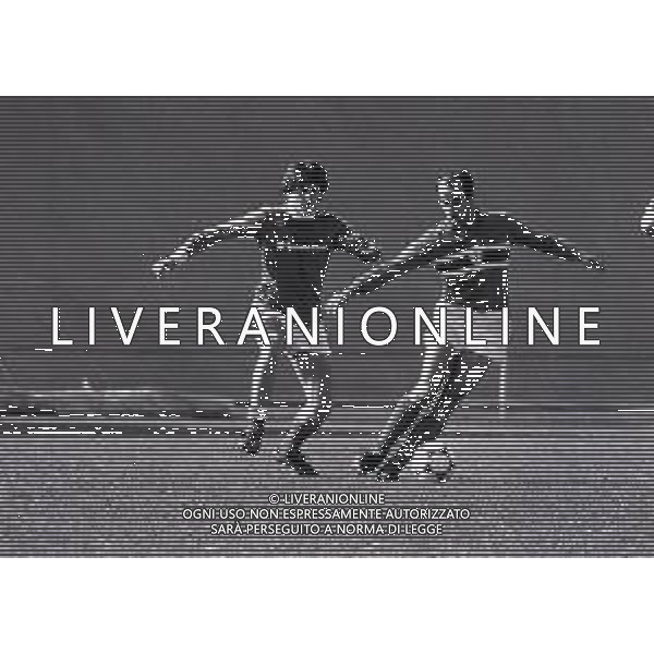 14-03-1982 VARESE CAMPIONATODI CALCIO SERIE B VARESE SAMPDORIA 2-0 NELLA FOTO ALESSANDRO SCANZIANI E FRANCO SALVADE\' AG ALDO LIVERANI SAS