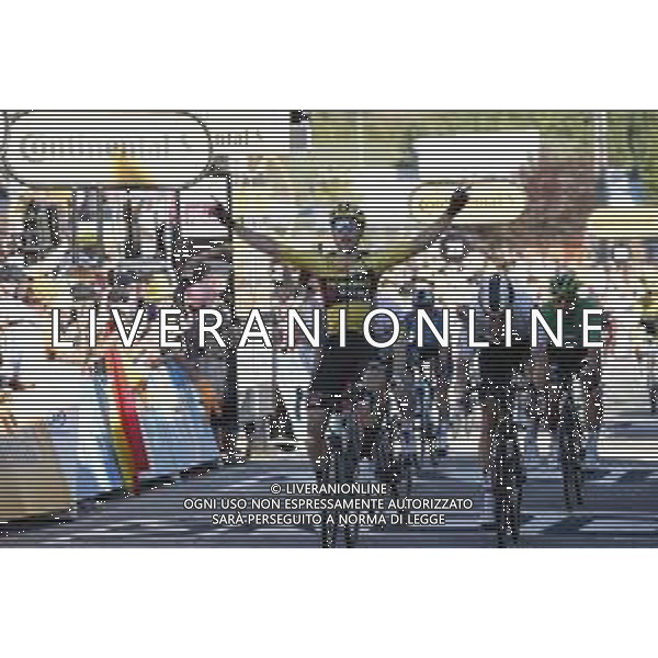 02-09-2020 Tour De France; Tappa 05 Gap - Privas; 2020, Jumbo - Visma; 2020, Sunweb; Van Aert, Wout; Bol, Cees; Privas; ©SIROTTI / AGENZIA ALDO LIVERANI SAS