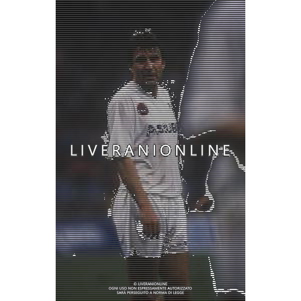 RETROSPETTIVA JAN CEULEMANS CALCIATORE NELLA FOTO JAN CEULEMANS CON LA MAGLIA DEL BRUGES NELL\'ANNO 1999 AG ALDO LIVERANI SAS