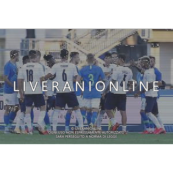 Lignano Sabbiadoro Partita Amichevole ITALIA Under 21 - SLOVENIA Under 21 del 03/09/2020 - nella foto: proteste in campo ©Claudio Zamagni/Agenzia Aldo Liveraniun momento di tensione during International friendly soccer match between ITALY Under 21 and SLOVENIA Under 21 at G. Teghil Stadium in Lignano Sabbiadoro on September 03 2020. photo credit by Claudio Zamagni/Aldo Liverani Photo Agency/ AGENZIA ALDO LIVERANI SAS