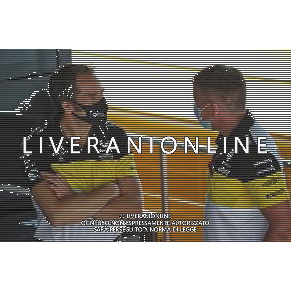 Ciaron Pilbeam (GBR) Renault F1 Team Chief Race Engineer (Left). 05.09.2020. Formula 1 World Championship, Rd 8, Italian Grand Prix, Monza, Italy, Qualifying Day. - www.xpbimages.com, EMail: requests@xpbimages.com © Copyright: Batchelor / XPB Images/ AGENZIA ALDO LIVERANI SAS - ITALY ONLY EDITORIAL USE ONLY