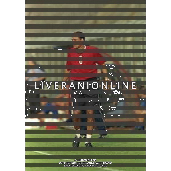 25-08-1999 COMO- COPPA ITALIA COMO - SALERNITANA 3-3 NELLA FOTO WALTER DE VECCHI ALLENATORE COMO CALCIO AG ALDO LIVERANI SAS