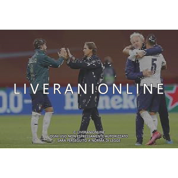 AMSTERDAM - UEFA Nations League gruppo A - OLANDA paesi Bassi vs ITALIA 07/09/2020 - nella foto: esultanza finale Italia Locatelli Manuel(Italia) Mister Mancini Roberto(Italia) ©Claudio Zamagni/Agenzi Aldo Liverani s.a.s. during UEFA Nations League - group A between Netherlands and Italy at Amsterdam Arena on September 07 2020 in Amsterdam photo credit by Claudio Zamagni/Aldo Liverani Photo Agency/ AGENZIA ALDO LIVERANI SAS