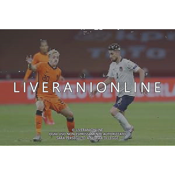AMSTERDAM - UEFA Nations League gruppo A - OLANDA paesi Bassi vs ITALIA 07/09/2020 - nella foto: Jorginho(Italia) Donny van de Beek(Olanda - Paesi Bassi - Netherlands) ©Claudio Zamagni/Agenzi Aldo Liverani s.a.s. Jorginho(Italia) Donny van de Beek(Olanda - Paesi Bassi - Netherlands) during UEFA Nations League - group A between Netherlands and Italy at Amsterdam Arena on September 07 2020 in Amsterdam photo credit by Claudio Zamagni/Aldo Liverani Photo Agency