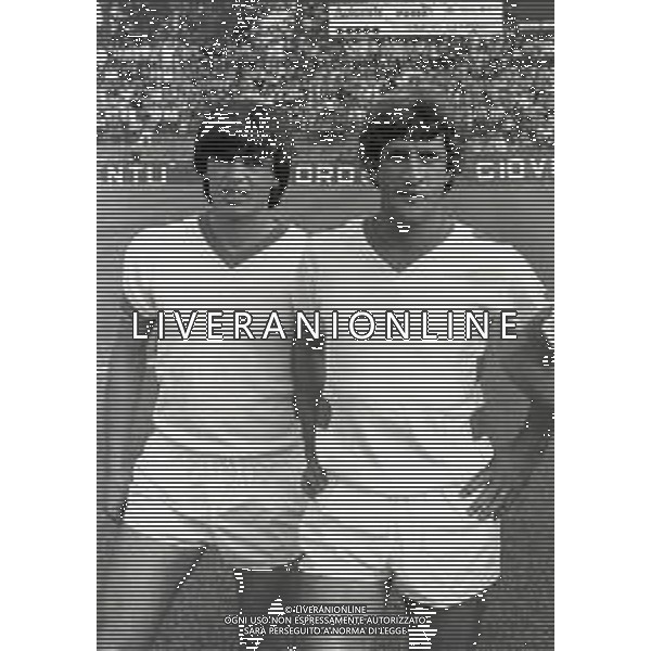 05-10-1980 MONZA CAMPIONATO DI CALCIO SERIE B MONZA RIMINI 1-1 NELLA FOTO GRAZIANO MAZZONI E ROBERTO PARLANTI AG ALDO LIVERANI SAS