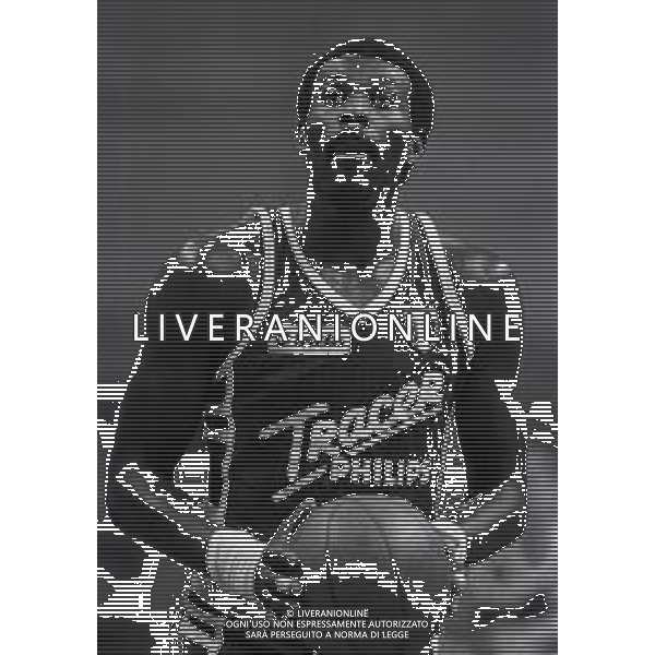 RETROSPETTIVA BOB MC ADOO BASKET NELLA FOTO BOB MC ADOO CON LA MAGLIA DELLA TRACER MILANO NELL\'ANNO 1987-1988 AG ALDO LIVERANI SAS