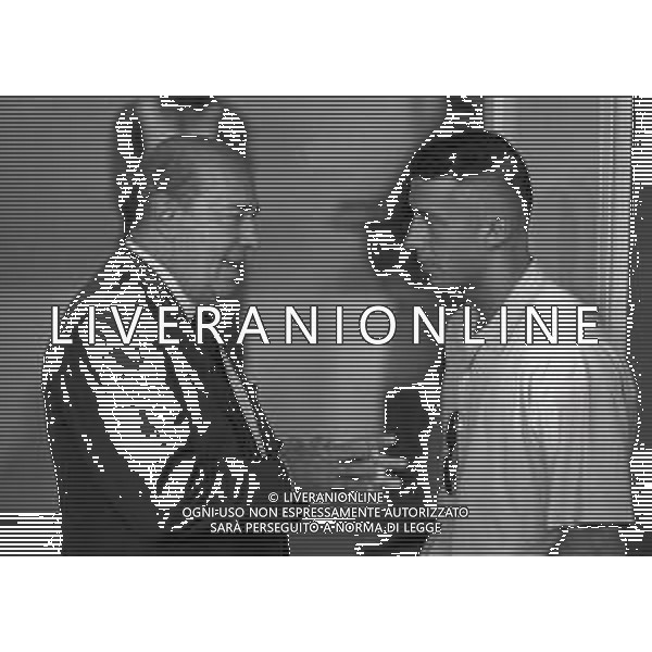RETROSPETTIVA PAOLO MANTOVANI PRESIDENTE SAMPDORIA CALCIO NELLA FOTO PAOLO MANTOVANI PRESIDENTE DELLA SAMPDORIA CALCIO NELL\'ANNO 1990 CON GIANLUCA VIALLI AG ALDO LIVERANI SAS  