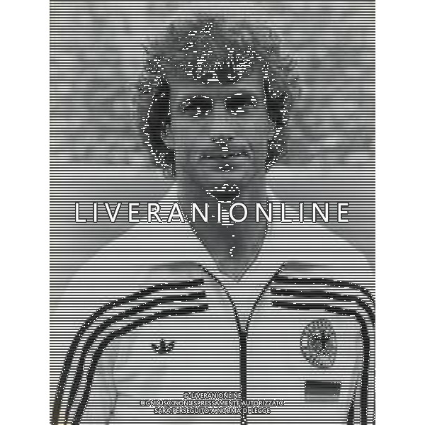 RETROSPETTIVA RAINER BONHOF CALCIATORE NELLA FOTO RAINER BONHOF AG DFP MILANO-AG ALDO LIVERANI SAS