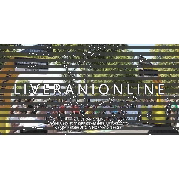 13-09-2020 Tour De France; Tappa 15 Lyon - Grand Colombier; 2020, Jumbo - Visma; 2020, Deceuninck - Quick Step; 2020, Uae - Emirates; 2020, Ag2r La Mondiale; Roglic, Primoz; Bennett, Sam; Pogacar, Tadej; Cosnefroy, Benoit; Lyon; ©SIROTTI / AGENZIA ALDO LIVERANI SAS
