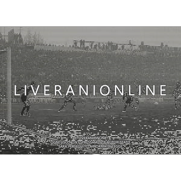 27-01-1985 BERGAMO CAMPIONATO DI CALCIO SERIE A ATALANTA-JUVENTUS 1-1 NELLA FOTO AZIONE DI GIOCO AG ALDO LIVERANI SAS