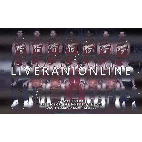 1986-1987 MILANO FORMAZIONE TRACER MILANO BASKET NELLA FOTO LA FORMAZIONE DELLA TRACER MILANO AG ALDO LIVERANI SAS