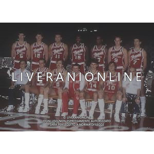 1986-1987 MILANO FORMAZIONE TRACER MILANO BASKET NELLA FOTO LA FORMAZIONE DELLA TRACER MILANO AG ALDO LIVERANI SAS
