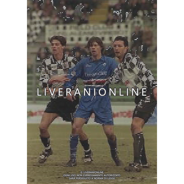16-01-2000 BERGAMO CAMPIONATO DI CALCIO SERIE B ALZANO VIRESCIT -SAMPDORIA 0-1 NELLA FOTO ALESSIO DEL PIANO E FRANCESCO PALMIERI AG ALDO LIVERANI SAS