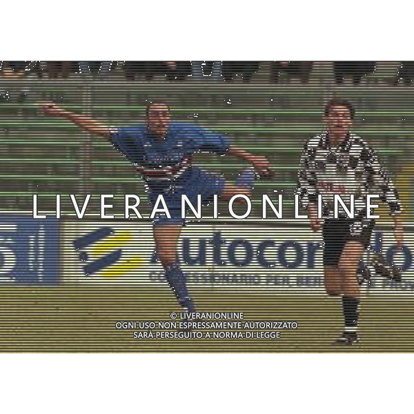 16-01-2000 BERGAMO CAMPIONATO DI CALCIO SERIE B ALZANO VIRESCIT -SAMPDORIA 0-1 NELLA FOTO CARMINE ESPOSITO AG ALDO LIVERANI SAS