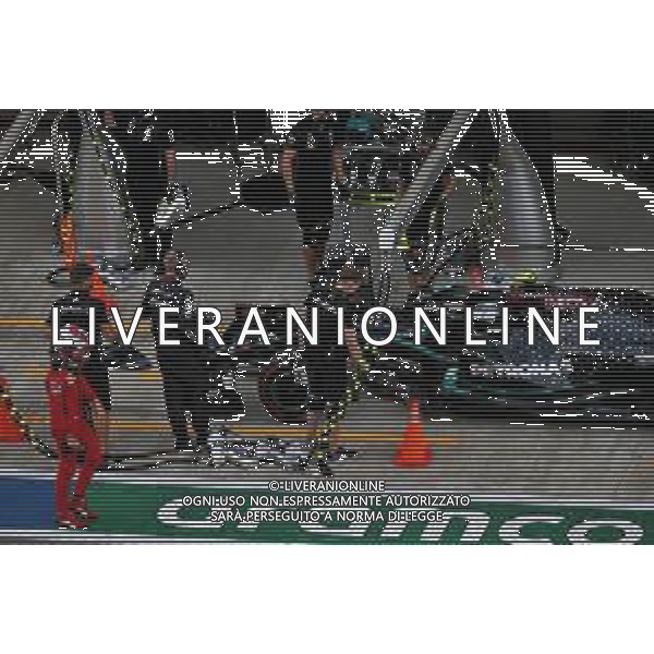 Charles Leclerc (MON) Ferrari walks past Valtteri Bottas (FIN) Mercedes AMG F1 W11 in the pits. 26.09.2020. Formula 1 World Championship, Rd 10, Russian Grand Prix, Sochi Autodrom, Sochi, Russia, Qualifying Day. - www.xpbimages.com, EMail: requests@xpbimages.com © Copyright: Batchelor / XPB Images / AGENZIA ALDO LIVERANI SAS - ITALY ONLY EDITORIAL USE ONLY