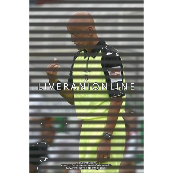 LA SPEZIA 06/08/2005 TIM CUP SPEZIA-CESENA NELLA FOTO: L\'ARBITRO COLLINA PIERLUIGI FOTO BARATTINI ALEXANDRO/AG. ALDO LIVERANI
