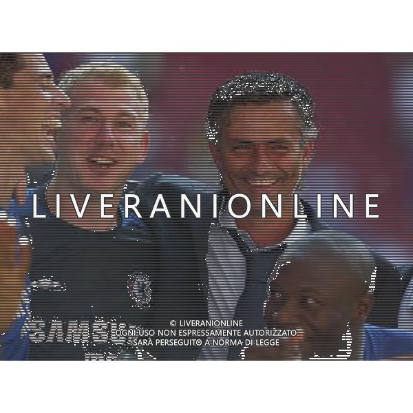 Celebration for ~Chelsea-CHELSEA V ARSENAL for the 2005 Communitu Shield at the Millennium Stadium in Cardiff : Date 07/08/05 Picture by Marcello Pozzetti : ©IPS Photo Agency - Adddress:21 Delisle road - London SE28 0JD- mourinho mobile: 07973 308 8