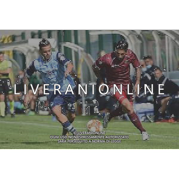 Gelli (AlbinoLeffe) e Porcino (Livorno) AlbinoLeffe vs Livorno Campionato Serie C - 1¬∞ giornata Gorgonzola (MI) 27-09-2020 Stadio Citta‚Äô di Gorgonzola foto Roberto Garavaglia - agenzia Aldo Liverani sas / AGENZIA ALDO LIVERANI SAS