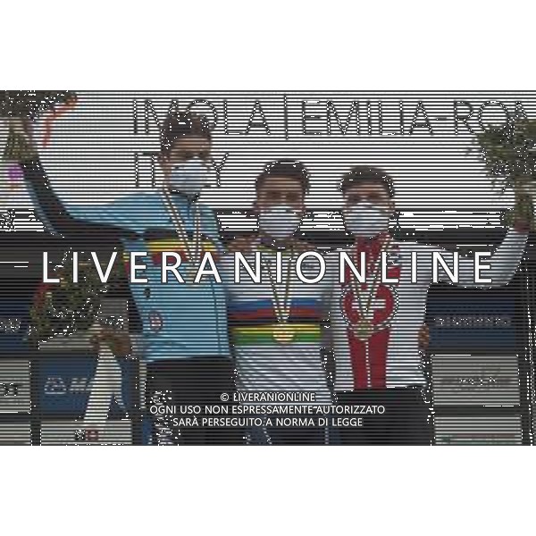 27-09-2020 World Championships Elite; 2020, Deceuninck - Quick Step; 2020, Jumbo - Visma; 2020, Sunweb; Alaphilippe, Julian; Van Aert, Wout; Hirschi, Marc; Imola Autodromo; ©SIROTTI / AGENZIA ALDO LIVERANI SAS