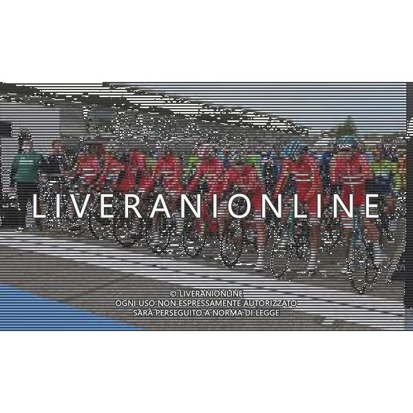 2020 UCI World Road Championships, Men Elite - Ciclismo su Strada, 27 settembre 2020 Autodromo Enzo and Dino Ferrari, Imola, Italy, Italia Nella foto: Start of the race @LM/DPPI/DPPI/Laurent Lairys/ AGENZIA ALDO LIVERANI SAS