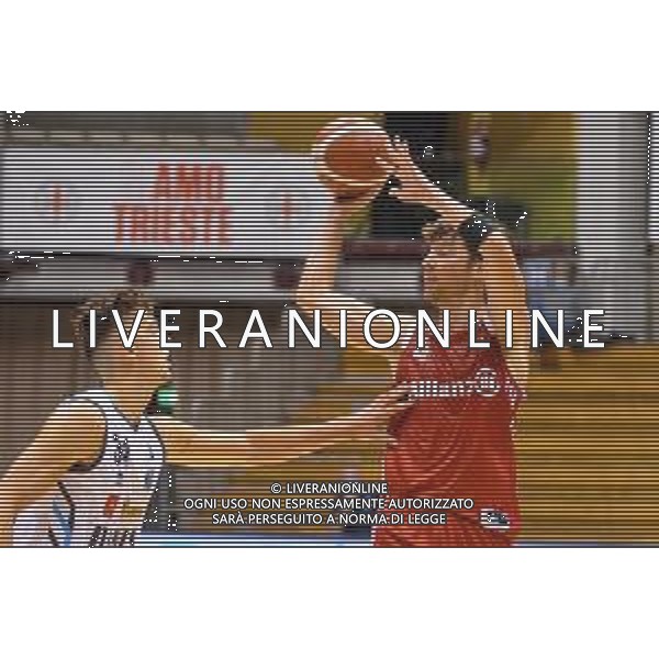 Basket Allianz Pallacanestro Trieste vs Vanoli Cremona - Campionato di Basket Serie A 2020/2021, 27 settembre 2020 Trieste, Italia Nella foto: Juan Manul Fernandez (Trieste) contrastato da Hommes Craig (Cremona) @LM/Franco Debernardi/ AGENZIA ALDO LIVERANI SAS