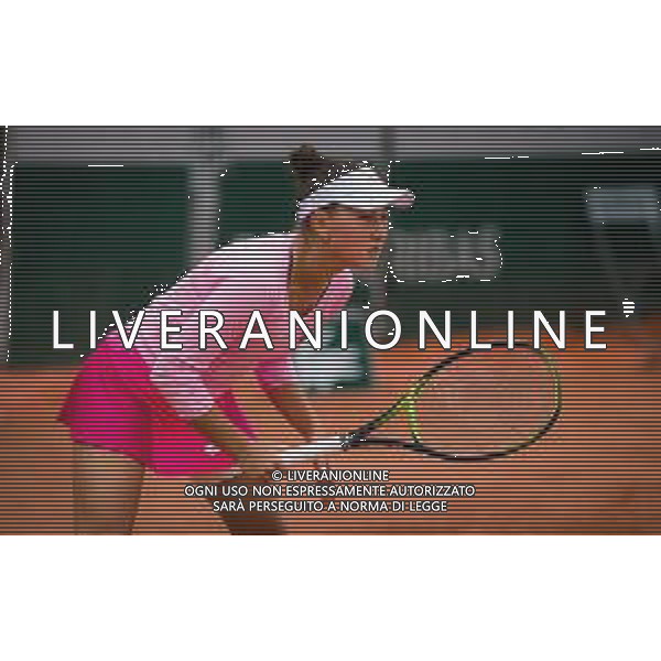 Roland Garros 2020, Grand Slam tennis tournament - Tennis Internationals, 27 September 2020 Roland Garros stadium, paris, france, Italy Photo showing: Kamilla Rakhimova of Russia in action against Shelby Rogers of the United States @LM/DPPI/DPPI/Rob Prange/AGENZIA ALDO LIVERANI SAS