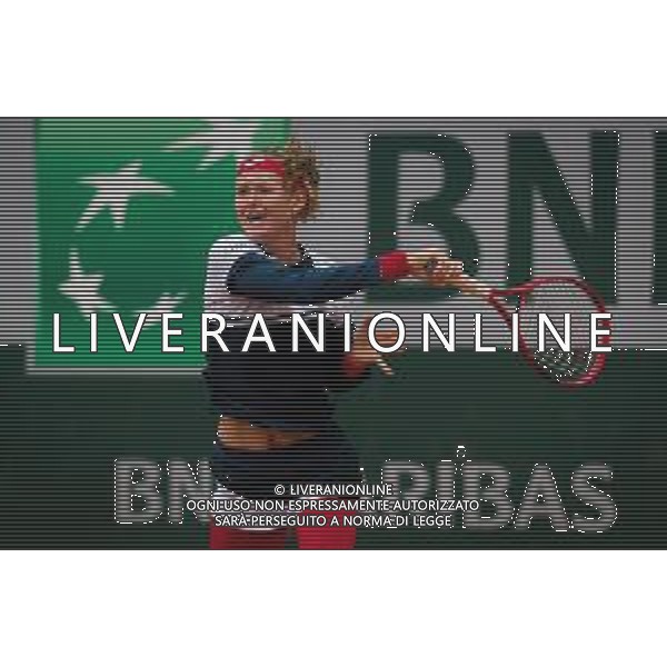 Roland Garros 2020, Grand Slam tennis tournament - Tennis Internationals, 27 September 2020 Roland Garros stadium, paris, france, Italy Photo showing: Marie Bouzkova of the Czech Republic in action against Kaia Kanepi of Estonia @LM/DPPI/DPPI/Rob Prange/AGENZIA ALDO LIVERANI SAS