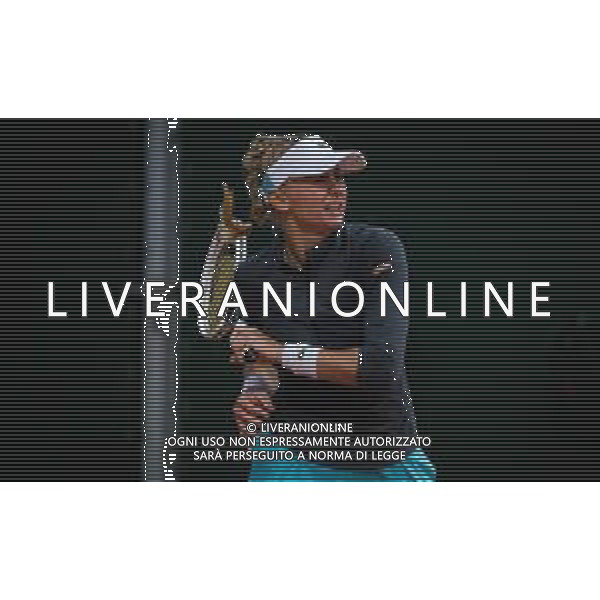 Roland Garros 2020, Grand Slam tennis tournament - Tennis Internationals, 27 September 2020 Roland Garros stadium, paris, france, Italy Photo showing: Jil Teichmann of Switzerland in action against Irina-Camelia Begu of Romania @LM/DPPI/DPPI/Rob Prange/AGENZIA ALDO LIVERANI SAS