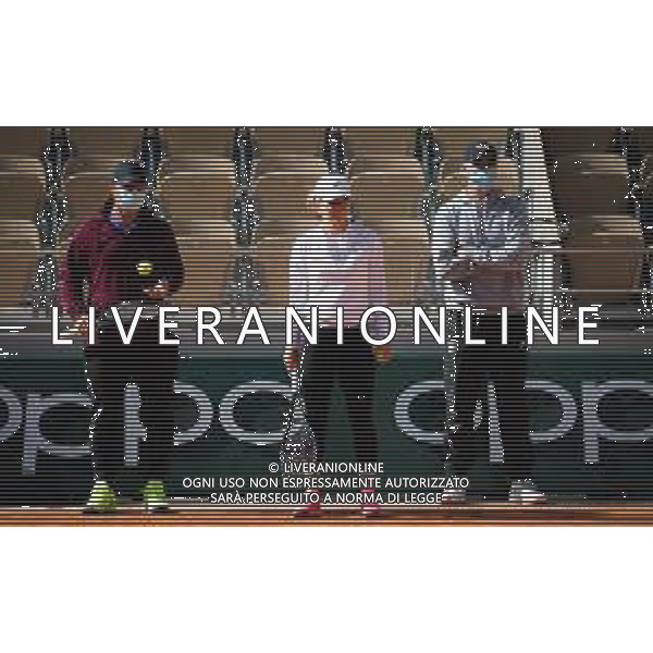 Roland Garros 2020, Grand Slam tournament - Qualifying - Tennis Internationals, 26 September 2020 Roland Garros stadium, paris, france, Italy Photo showing: Simona Halep of Romania and coach Darren Cahill @LM/DPPI/DPPI/Rob Prange/AGENZIA ALDO LIVERANI SAS