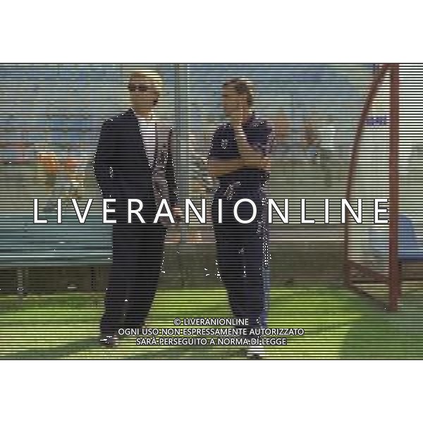 10-09-2000 COMO-CAMPIONATO DI CALCIO SERIE C COMO-LUMEZZANE 0-0 NELLA FOTO LORIS DOMINISSINI ALLENATORE COMO CALCIO CON IL PESIDENTE DEL COMO CALCIO ENRICO PREZIOSI AG ALDO LIVERANI SAS