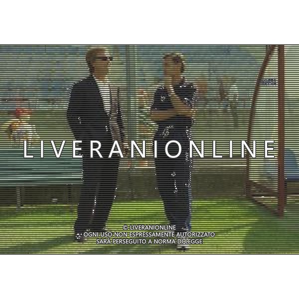 10-09-2000 COMO-CAMPIONATO DI CALCIO SERIE C COMO-LUMEZZANE 0-0 NELLA FOTO LORIS DOMINISSINI ALLENATORE COMO CALCIO CON IL PESIDENTE DEL COMO CALCIO ENRICO PREZIOSI AG ALDO LIVERANI SAS