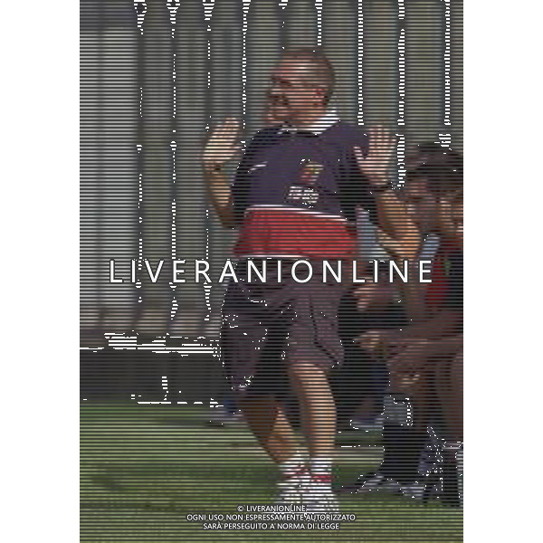 10-09-2000 COMO-CAMPIONATO DI CALCIO SERIE C COMO-LUMEZZANE 0-0 NELLA FOTO GIANCARLO D\'ASTOLI ALLENATORE LUMEZZANE AG ALDO LIVERANI SAS