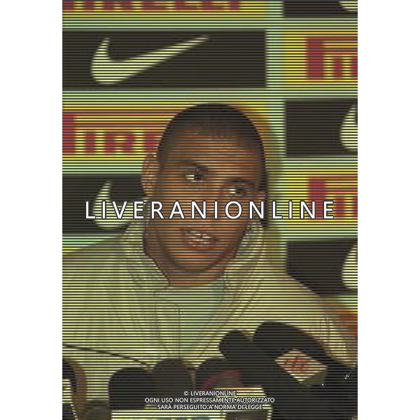 1999 APPIANO GENTILE CONFERENZA STAMPA RONALDO INFORTUNIO AL GINOCCHIO A ROMA LAZIO INTER COPPA ITALIA NELLA FOTO Ronaldo Luís Nazário de Lima AG ALDO LIVERANI SAS