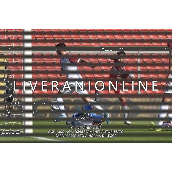 Cremonese vs Arezzo - Coppa Italia 2020/2021, 30 settembre 2020 Cremona, Italia Nella foto: Giovanni Cerabvolo (Cremonese) al tiro @LM/Alessio Tarpini AG ALDO LIVERANI SAS