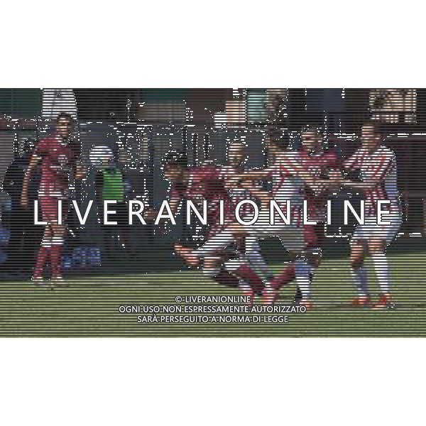 Reggina vs Teramo - Coppa Italia 2020/2021, 30 settembre 2020 Stadio Oreste Granillo , Reggio Calabria, Italia Nella foto: Hachim Mastour (11) Reggina contrastro di gioco con Tentardini Alberto (3) Teramo @LM/Valentina Giannettoni AG ALDO LIVERANI SAS