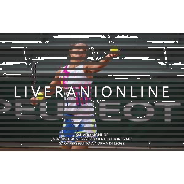 Roland Garros 2020, Grand Slam tournament - Tennis Internationals, 30 September 2020 Roland Garros stadium, paris, france, Italy Photo showing: Sara Errani of Italy in action @LM/DPPI/DPPI/Rob Prange AG ALDO LIVERANI SAS