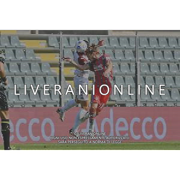 Cremonese vs Arezzo - Coppa Italia 2020/2021, 30 settembre 2020 Cremona, Italia Nella foto: Alberto Picchi (Arezzo) e Michele Castagnetti (Cremonese) @LM/Alessio Tarpini AG ALDO LIVERANI SAS