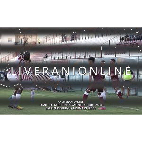 Reggina vs Teramo - Coppa Italia 2020/2021, 30 settembre 2020 Stadio Oreste Granillo , Reggio Calabria, Italia Nella foto: Mastour Hachim (11) Reggina Nicola Bellomo (10) Reggina Diakite Salim (23) Teramo @LM/Valentina Giannettoni AG ALDO LIVERANI SAS