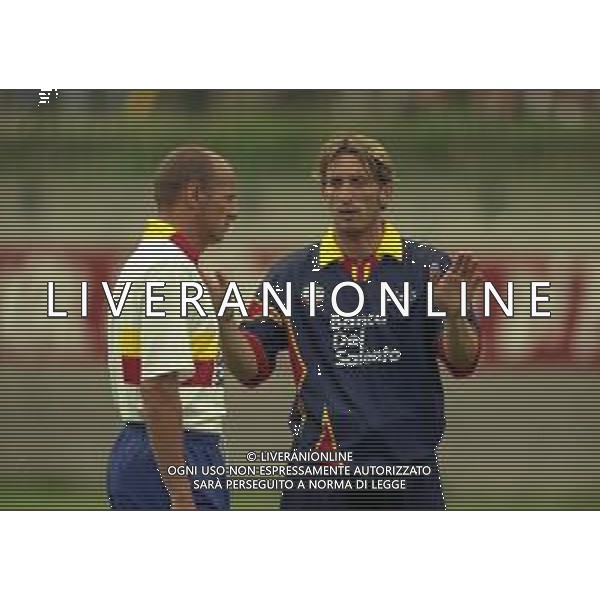 1999 LECCE CALCIO NELLA FOTO ALBERTO CAVASIN ALLENATORE LECCE CON CLAUDIO BONOMI AG ALDO LIVERANI SAS