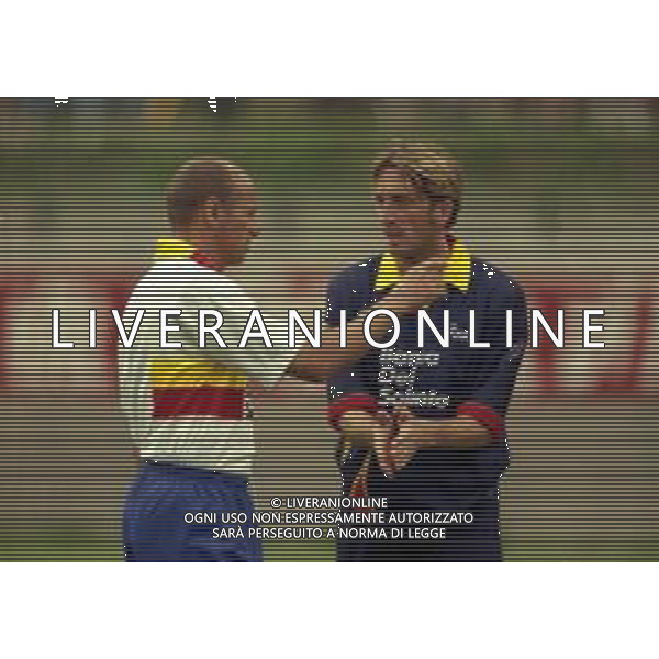 1999 LECCE CALCIO NELLA FOTO ALBERTO CAVASIN ALLENATORE LECCE CON CLAUDIO BONOMI AG ALDO LIVERANI SAS