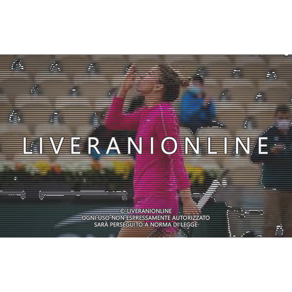 Roland Garros 2020, Grand Slam tournament - Tennis Internationals, 30 September 2020 Roland Garros stadium, paris, france, Italy Photo showing: Simona Halep of Romania celebrates after her victory against Irina-Camelia Begu of Romania @LM/DPPI/DPPI/Rob Prange AG ALDO LIVERANI SAS