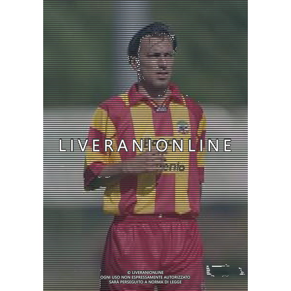 1997-1998 LECCE CALCIO NELLA FOTO ORAZIO RUSSO AG ALDO LIVERANI SAS